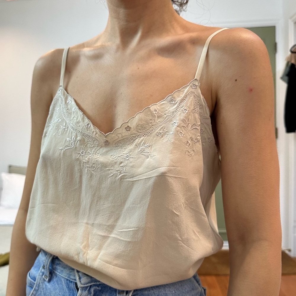 Silk tank top with embroidery small